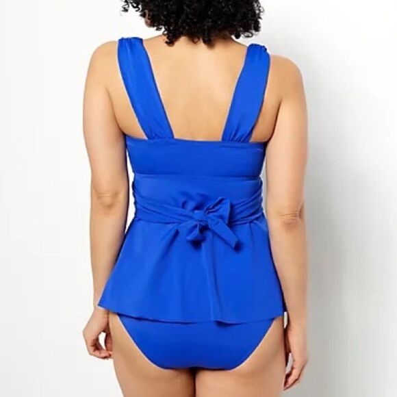 Kim Gravel Wrap Sweetheart Tankini Top and Brief Swimsuits Set - Picture 2 of 8